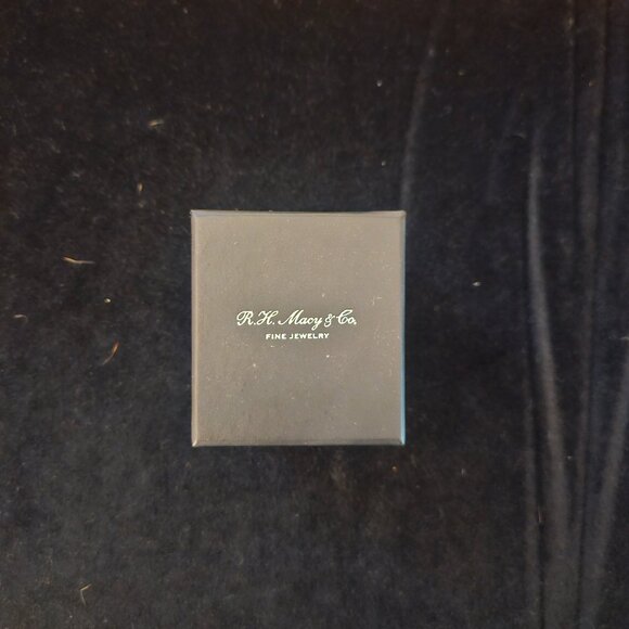 Brand NWT Jade and Multicolored Mother of Pearl Flower Ring - Picture 6 of 8